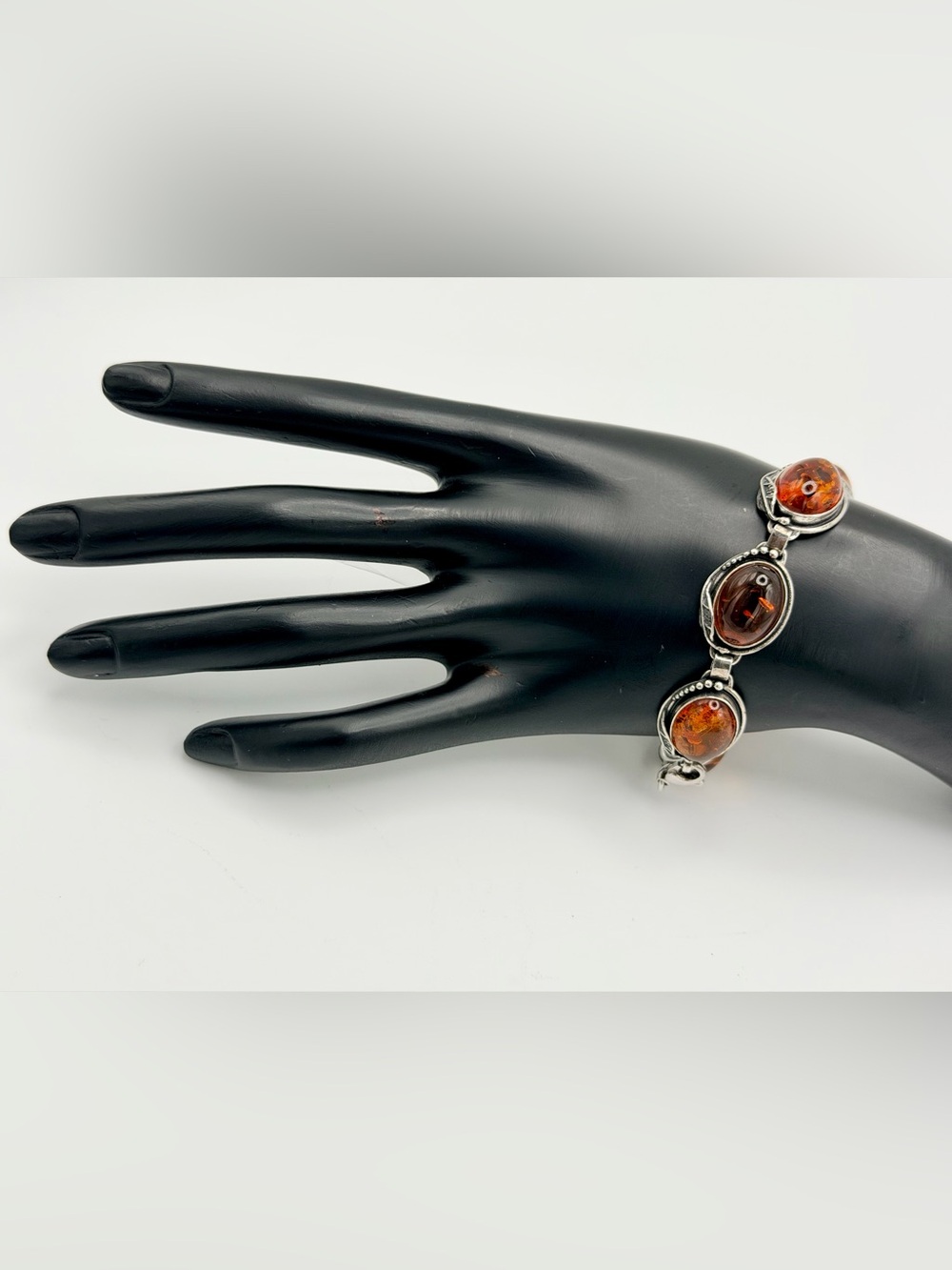 Vintage Oxidized Sterling Silver Leaf Pattern w/Oval Amber Cabochons Bracelet - Picture 4 of 16